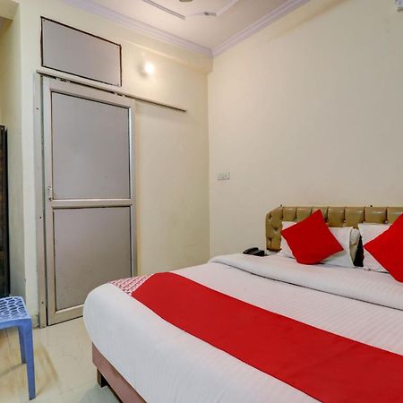 Hotel O Moon Palace Near Sahara Ganj Mall Lucknow Exteriör bild