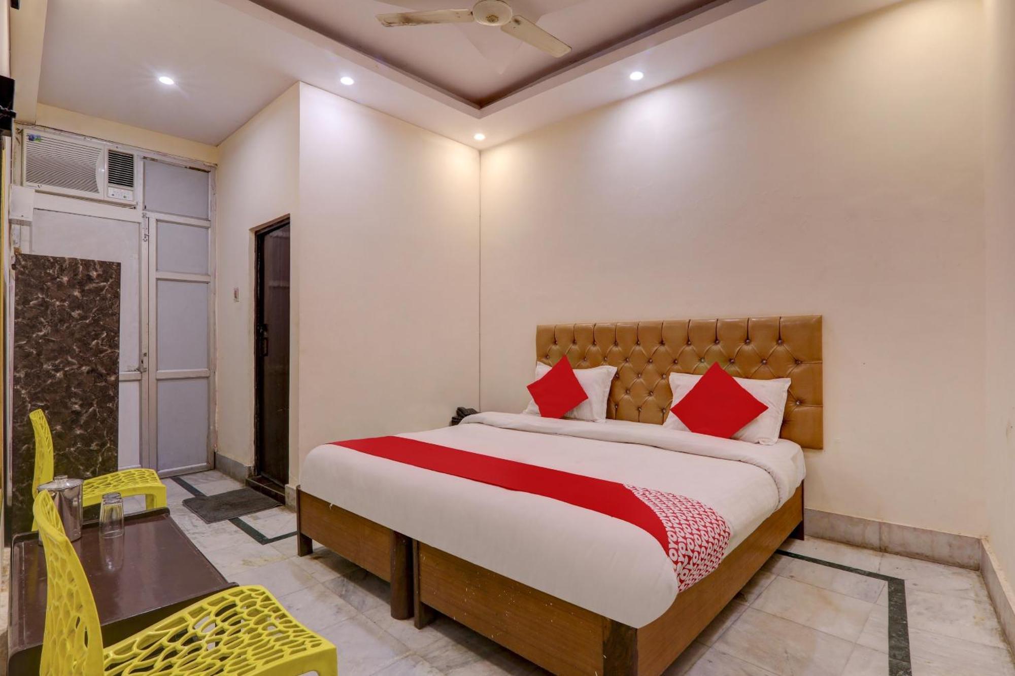 Hotel O Moon Palace Near Sahara Ganj Mall Lucknow Exteriör bild